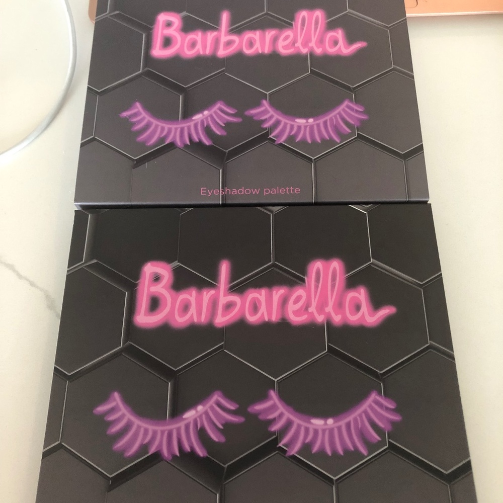 BeeBeauty London Barbarella Eyeshadow Palette